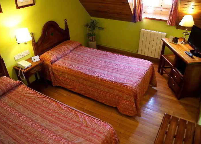Hotell Eth Pomer 3*