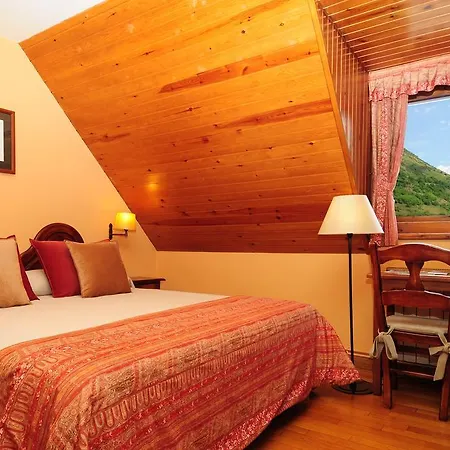 Eth Pomer Hotel