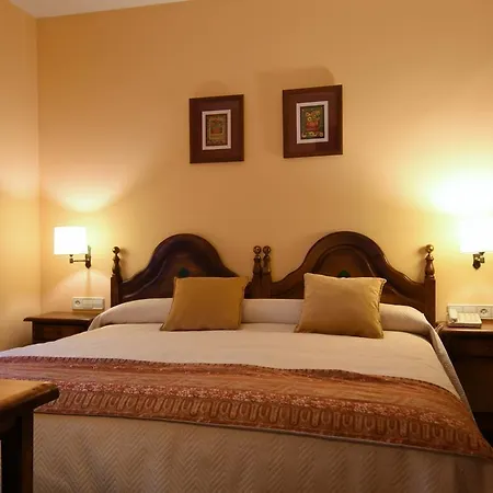 Hotel Eth Pomer