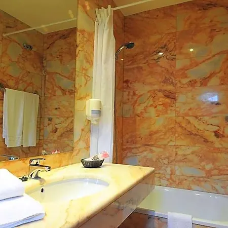 Hotel Eth Pomer 3*