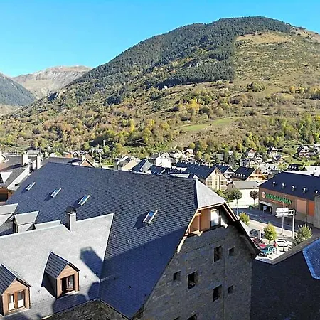 Eth Pomer Hotel Viella