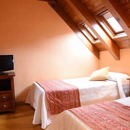 Eth Pomer Hotel Vielha
