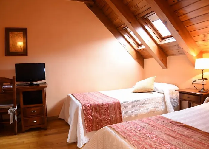 Eth Pomer Hotel Vielha