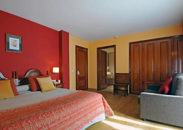 Eth Pomer Hotel Vielha